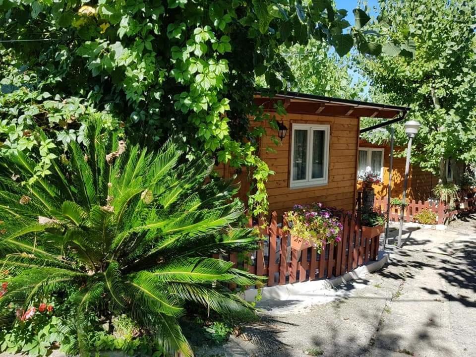 Camping Onda Azzurra Hotel Ortona Buitenkant foto