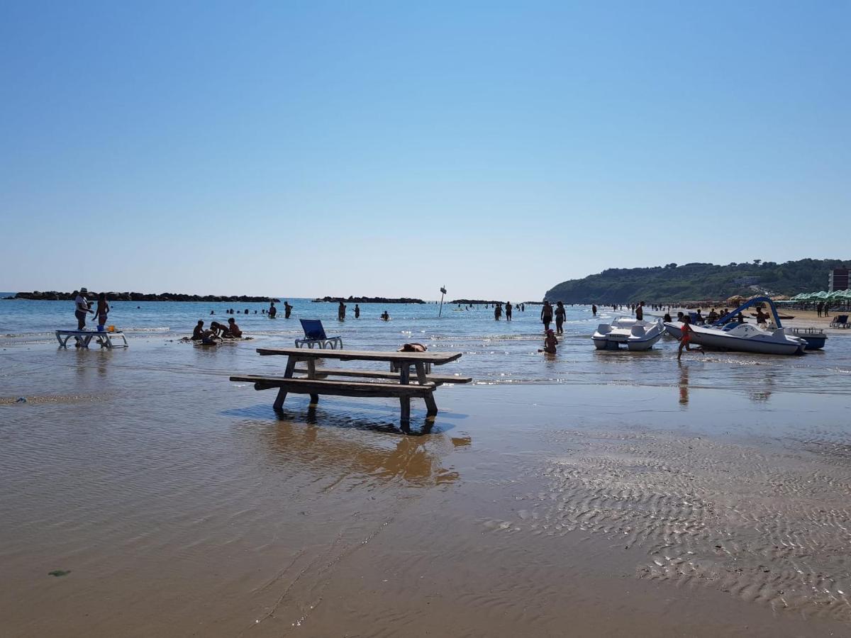 Camping Onda Azzurra Hotel Ortona Buitenkant foto